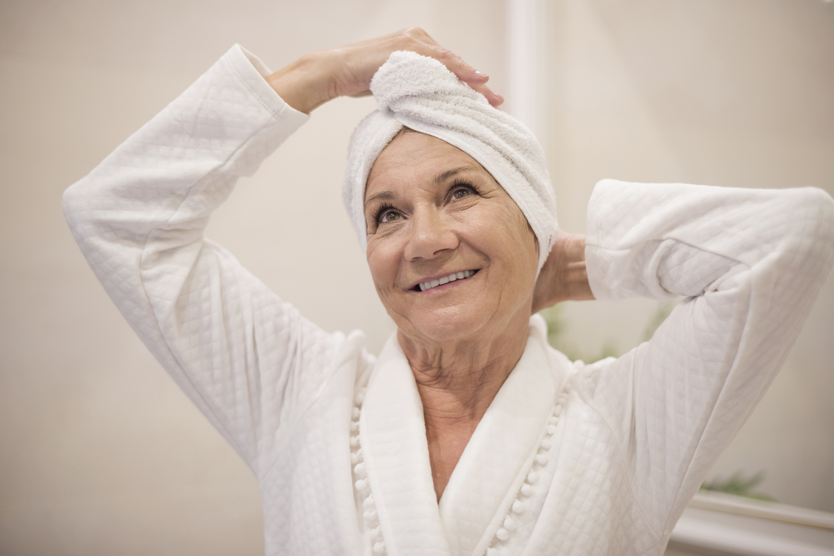 How Often Should Your Elderly Loved Ones Wash Their Hair?